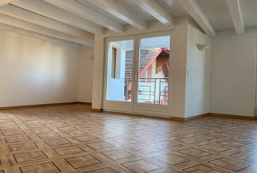 Appartement de 6 pièces, idéalement situé au coeur de Chêne-Bourg