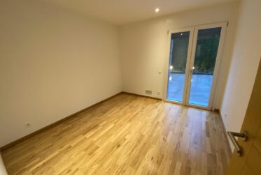 Magnifique appartement de 5,5 pièces en Rez-de-jardin
