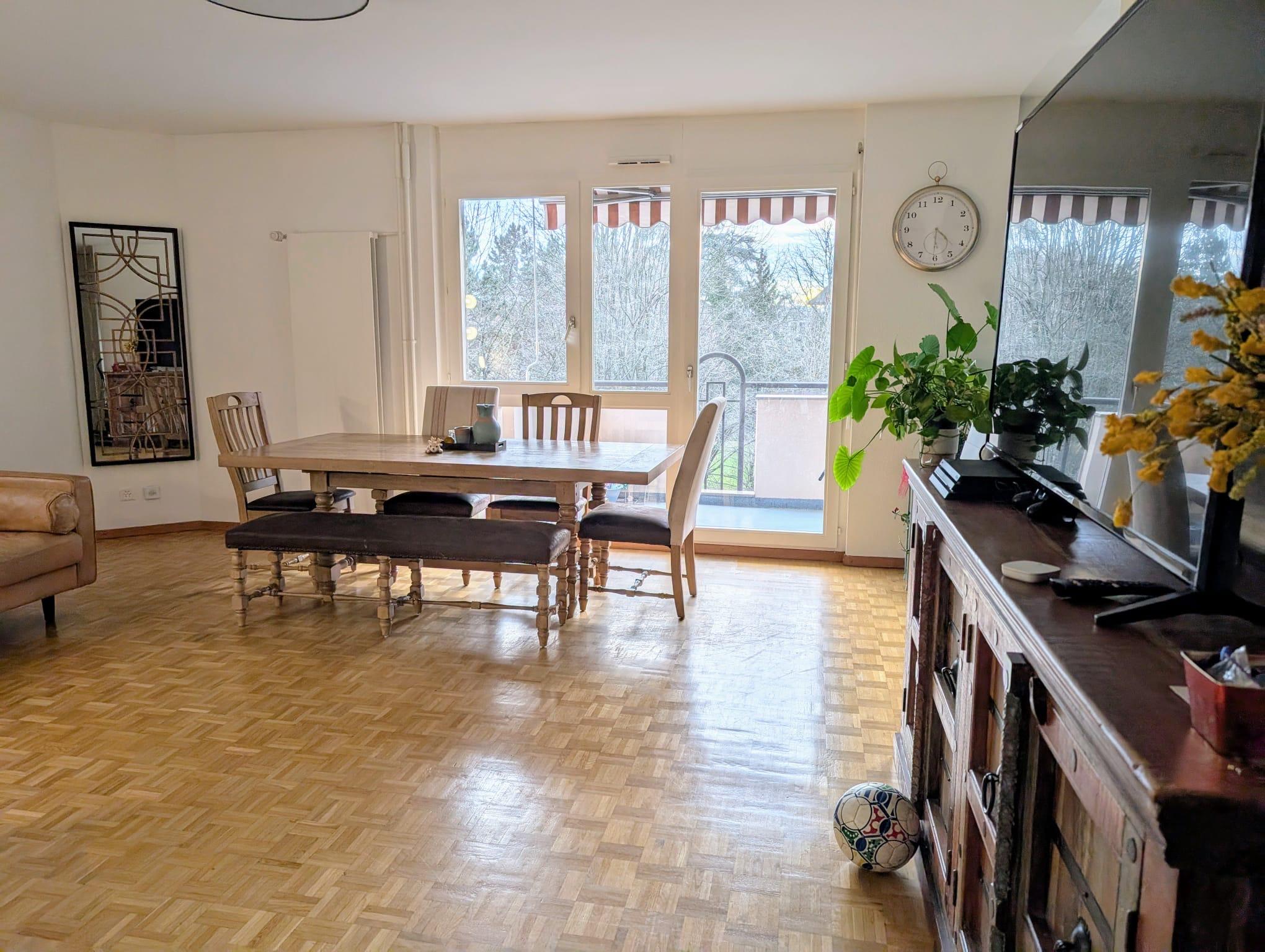 Appartement de 6 pièces à Champel