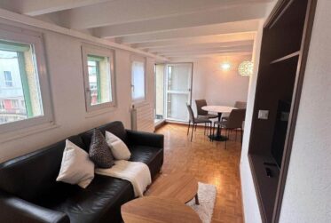Appartement de 2,5 pièces en Attique