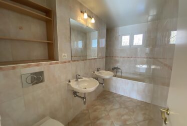 Maison mitoyenne de 7 pièces