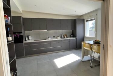 6 Rooms Flat