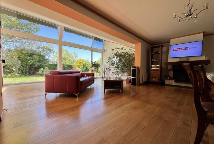 Superbe villa familiale au calme dans le secteur résidentiel de Chambésy