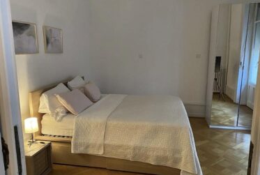 Bel appartement 3 pièces avec vue latérale sur le lac – Quartier des Pâquis