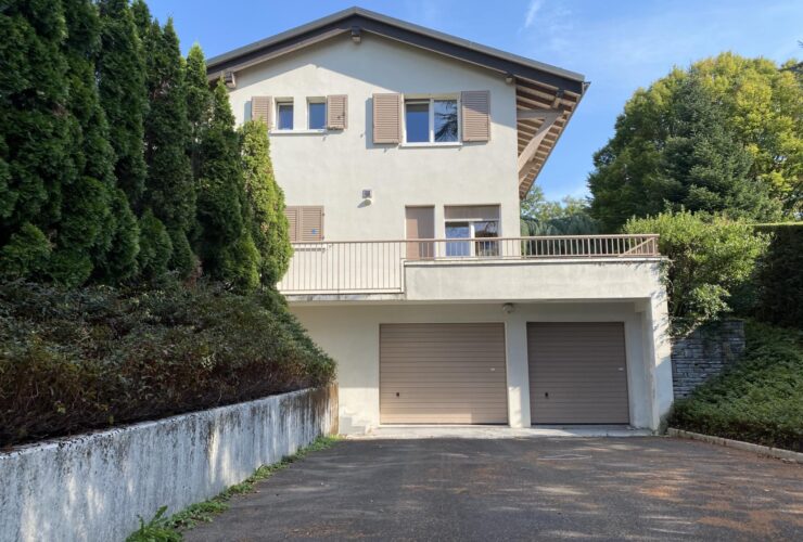 Superbe villa familiale individuel avec grand jardin à Cointrin - 2'890'000.--