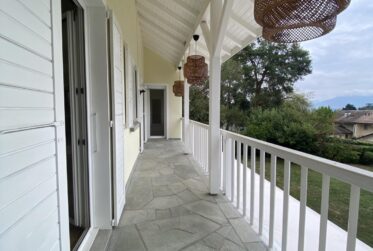14 Rooms House, Individual house