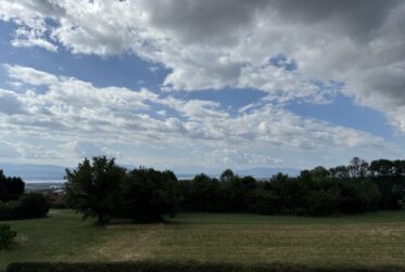 Villa individuelle de 6 pièces avec vue panoramique sur le lac et les Alpes à Givrins