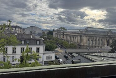 Attique 4,5 pièces d'exception - Vue imprenable sur le lac dans le quartier de l'église Russe
