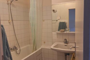Appartement de 3,5 pièces situé dans le quartier recherché de St-Jean.