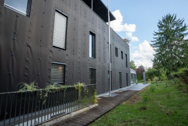 Magnifique Maison moderne de 8 pièces.