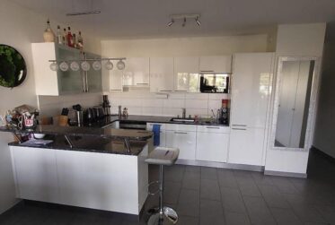 Bel appartement récent de 5 pièces au Lignon