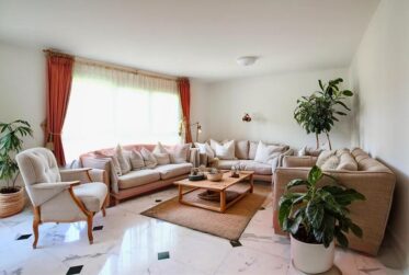 Découvrez cette villa de 9 pièces à Versoix