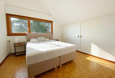 Magnifique villa jumelée de 6,5 pièces à Pregny-Chambésy.