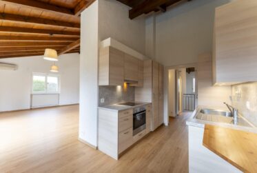 Maison de 6 pièces Rénovée à Chambésy