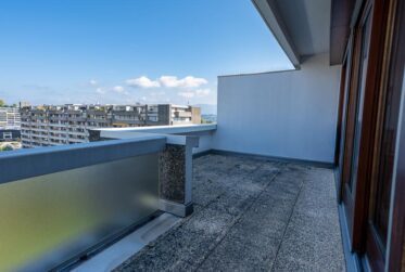 Appartement Duplex d'Exception en Attique (5 pièces)