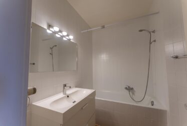 Maison de 6 pièces Rénovée à Chambésy