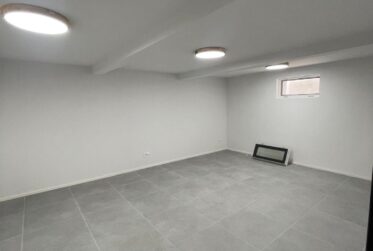 Superbe villa individuelle de 7.5 pièces avec vue panoramique sur le lac à Chéserex