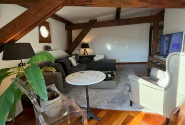Magnifique appartement en attique au coeur des Eaux-Vives