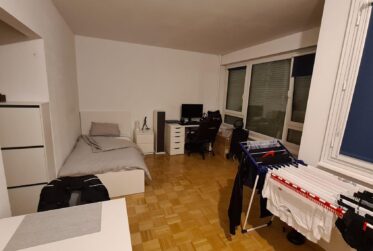 Charmant Studio avec balcon à Onex