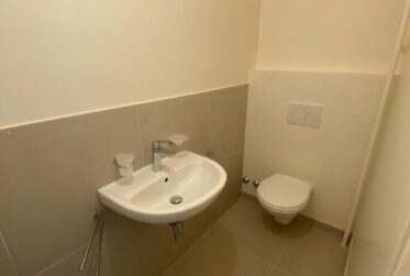 5 Rooms Flat