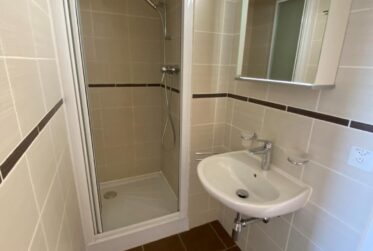5 Rooms Flat