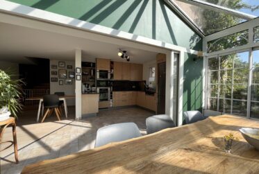 Belle maison familiale 5,5 pièces avec jardin, terrasse et 2 places de parking - Exclusivité ! -