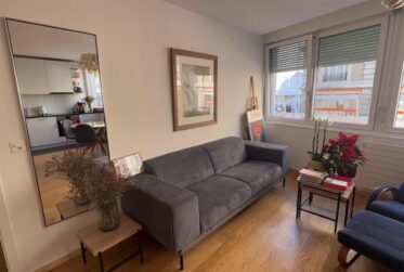 Bel appartement 2,5 pièces à la Jonction