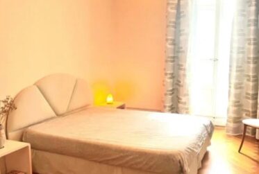 Charmant appartement 5 pièces en plein coeur des Eaux-Vives