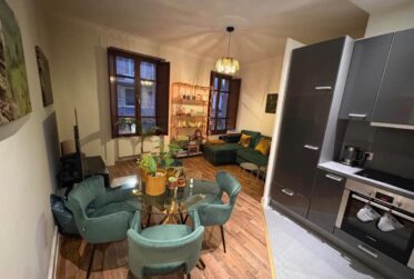 3 Rooms Flat