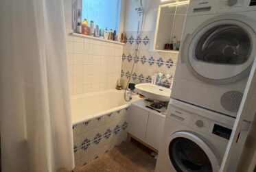 EXCLUSIVITÉ - Appartement 4 pièces situé dans le quartier de Carouge.